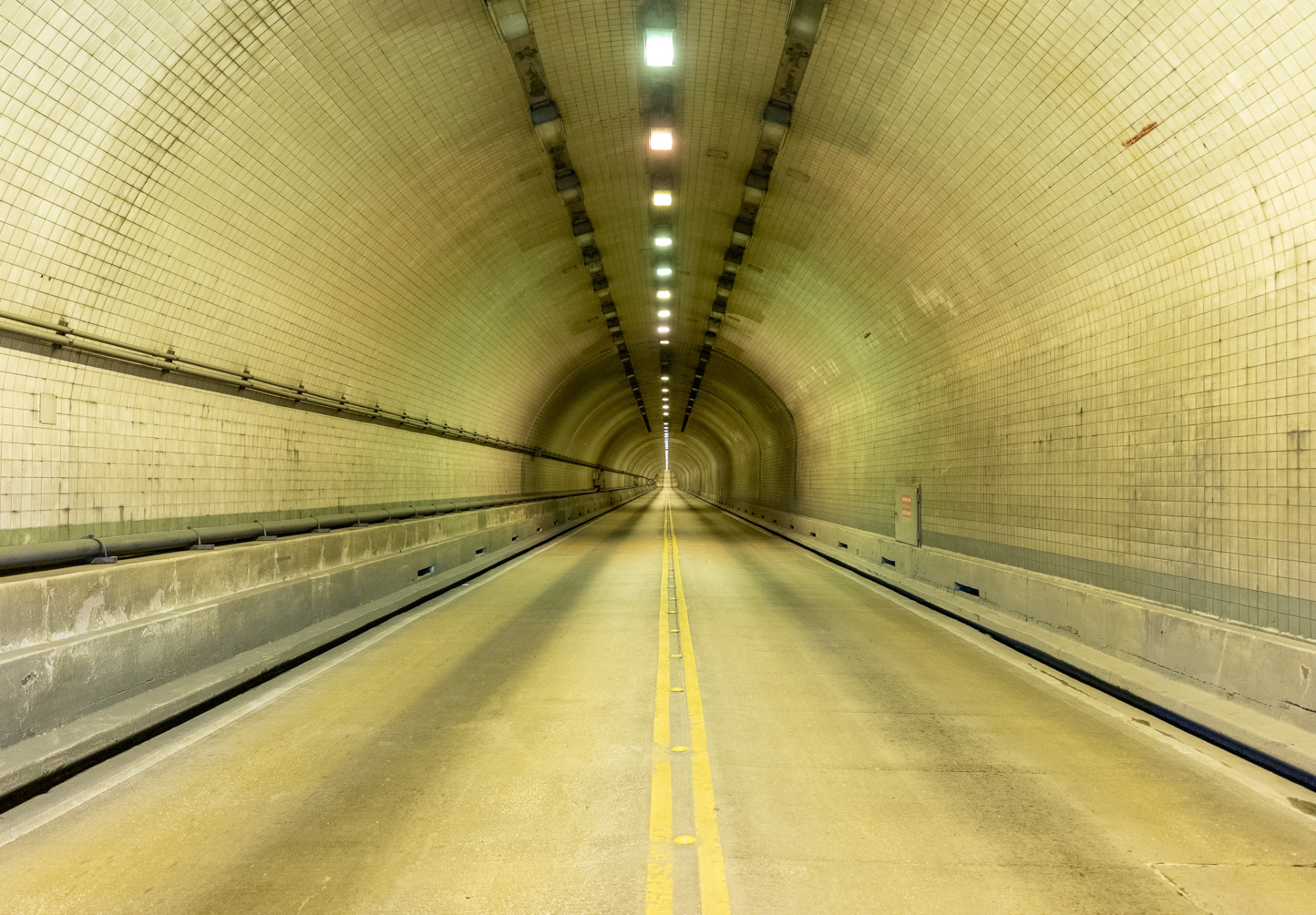 Washburn Tunnel interior, 100-year infrastructure documentation project
